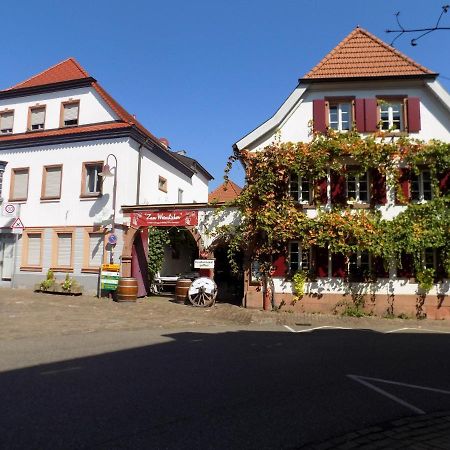 Zum Weinsticher, Weingut Anlag/Nichterlein Родт-под-Ритбургом Экстерьер фото